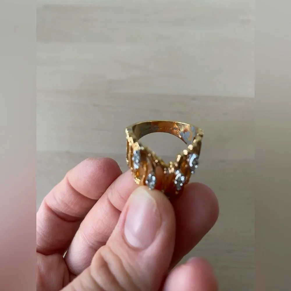 Contemporary Wave & Diamond Ring